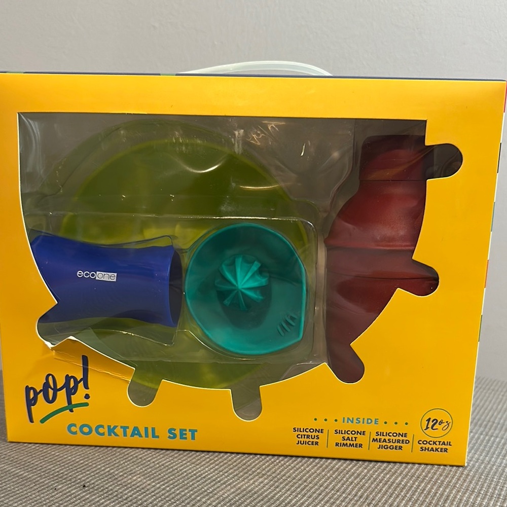 Pop! Cocktail Set with Juicer and Jigger red, blue, green